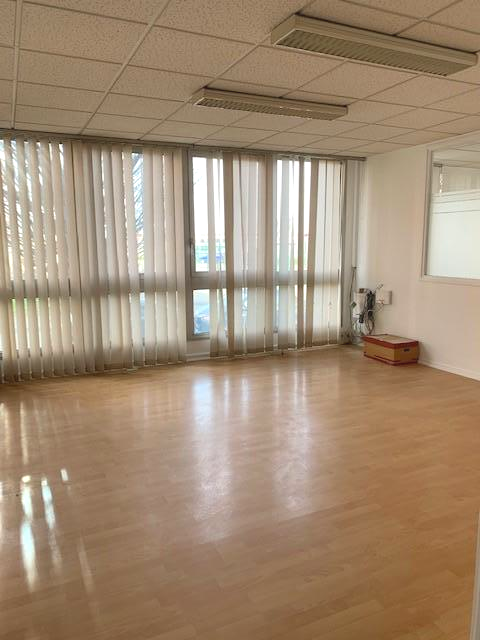 Toulouse,31200,5 Rooms Rooms,Local commercial,999