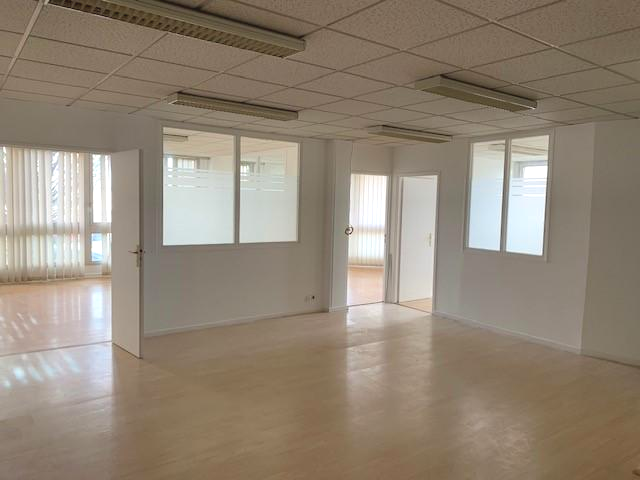 Toulouse,31200,5 Rooms Rooms,Local commercial,999