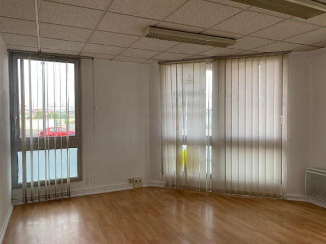Toulouse,31200,5 Rooms Rooms,Bureau,1001